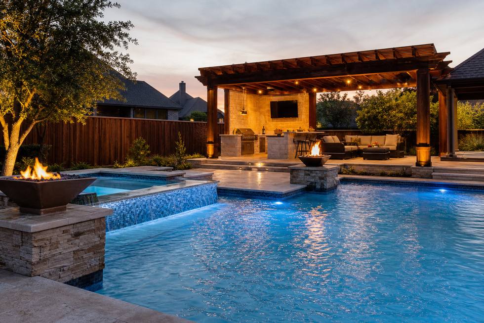 Keller outdoor living pool with pergola and fire feature